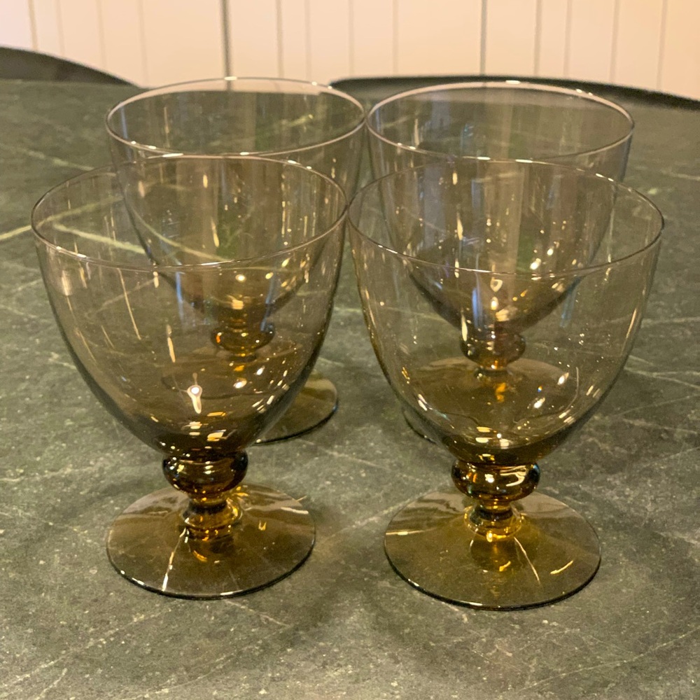 VINTAGE | Set of 4 | Smoky Glass Goblets
